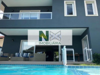 Casa 4 Quartos 380m² 