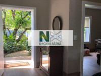 Casa 4 Quartos 380m² 