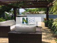 Casa 4 Quartos 380m² 