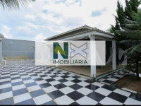 Casa 5 Quartos 330m² 
