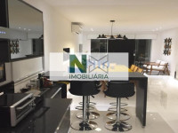 Casa 4 Quartos 340m² 