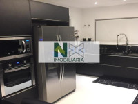 Casa 4 Quartos 340m² 