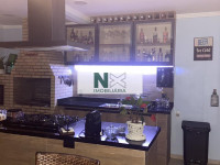 Casa 4 Quartos 305m² 