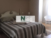 Casa 4 Quartos 305m² 