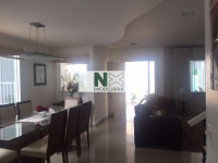 Casa 4 Quartos 305m² 