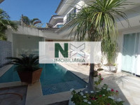 Casa 5 Quartos 300m² 