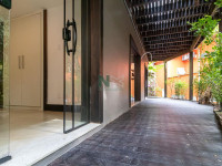 Casa 5 Quartos 384m² 