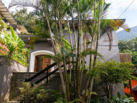 Casa 5 Quartos 384m² 