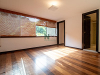Casa 5 Quartos 384m² 