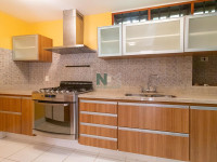 Casa 5 Quartos 384m² 