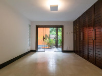 Casa 5 Quartos 384m² 