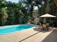 Casa 4 Quartos 245m² 