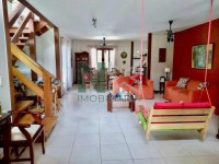 Casa 4 Quartos 245m² 
