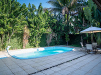 Casa 4 Quartos 245m² 