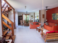 Casa 4 Quartos 245m² 
