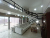 Casa 5 Quartos 350m² 