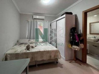 Casa 4 Quartos 200m² 