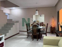 Casa 4 Quartos 200m² 