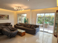Casa 4 Quartos 213m² 