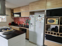 Casa 4 Quartos 213m² 