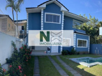 Casa 4 Quartos 200m² 