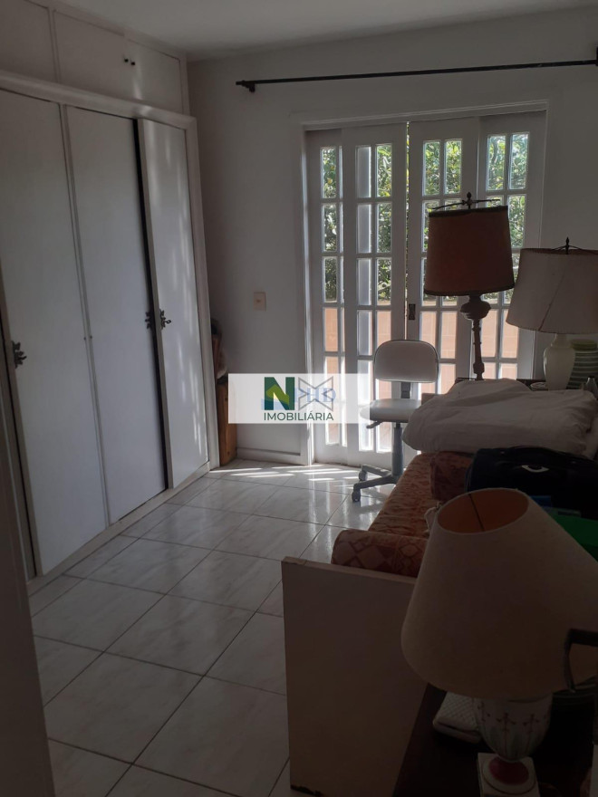 Casa 3 Quartos 250m² 