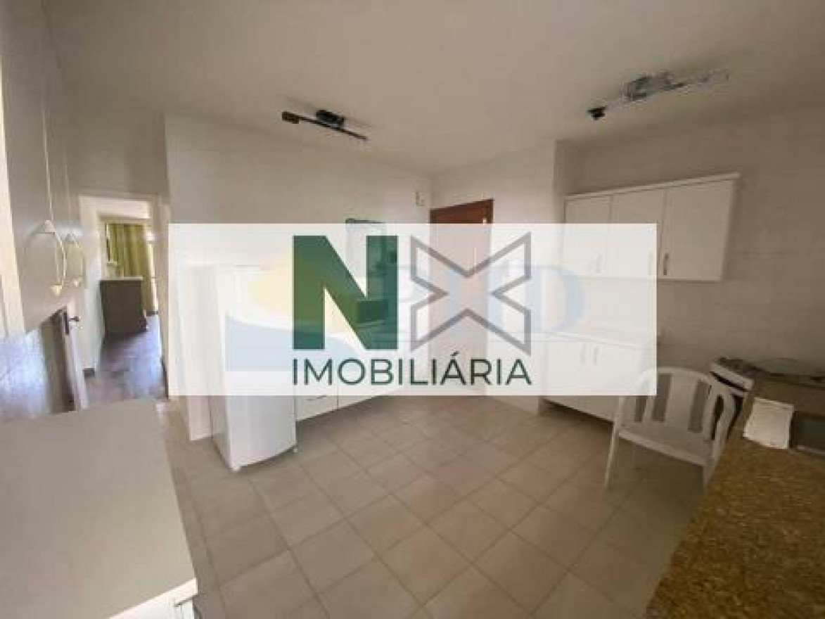 Cobertura 3 Quartos 230m² 