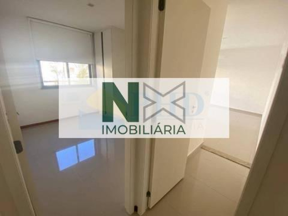 Cobertura 3 Quartos 230m² 