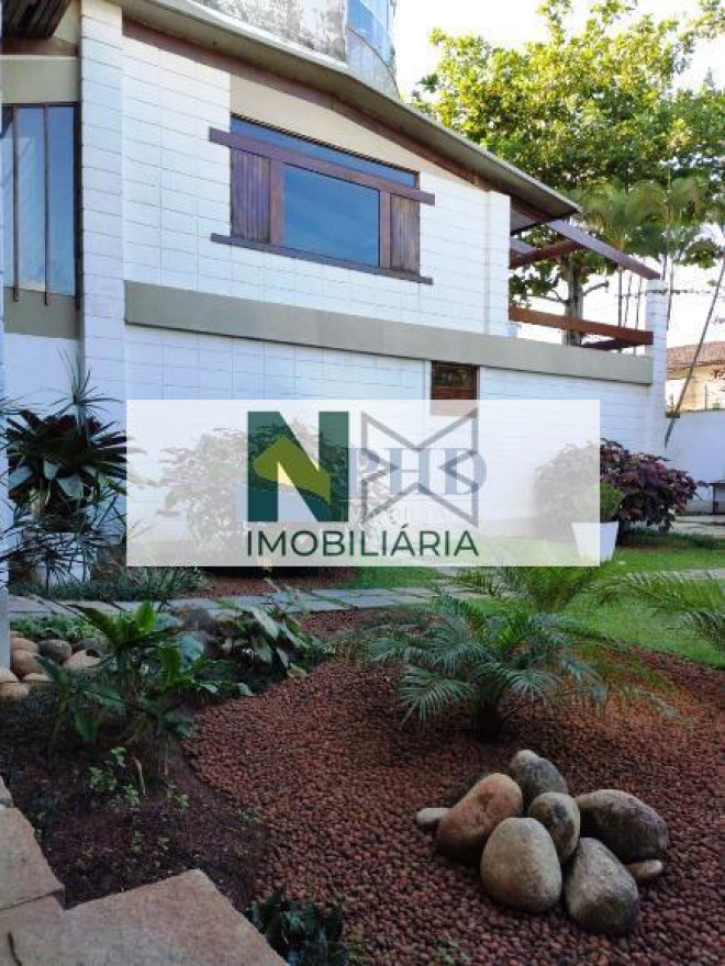 Casa 5 Quartos 360m² 
