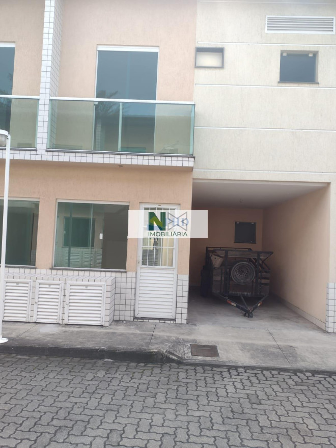 Casa 3 Quartos 90m² 
