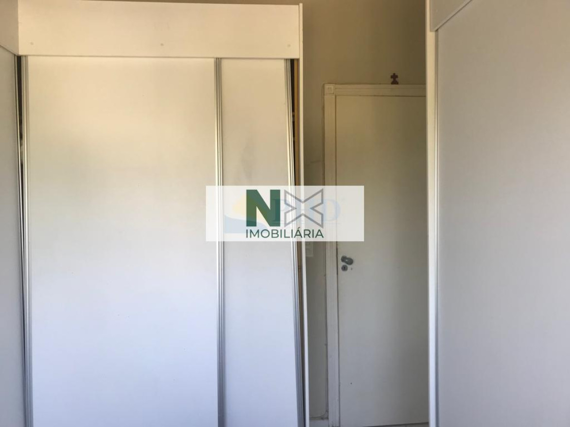 Casa 4 Quartos 200m² 