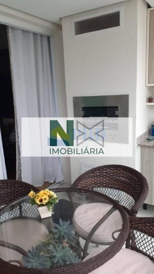 Apartamento 3 Quartos 93m² 