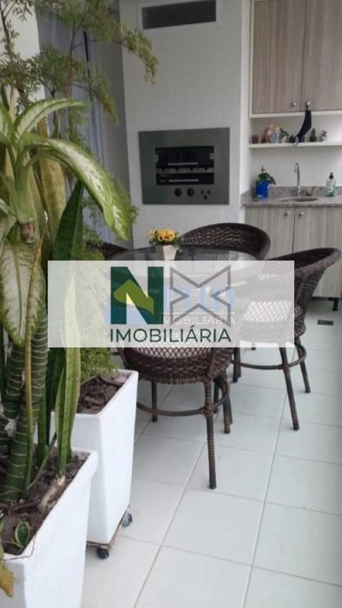 Apartamento 3 Quartos 93m² 