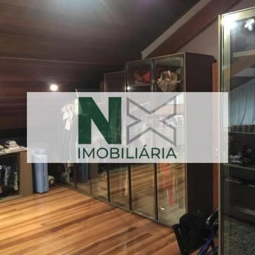 Casa 5 Quartos 444m² 