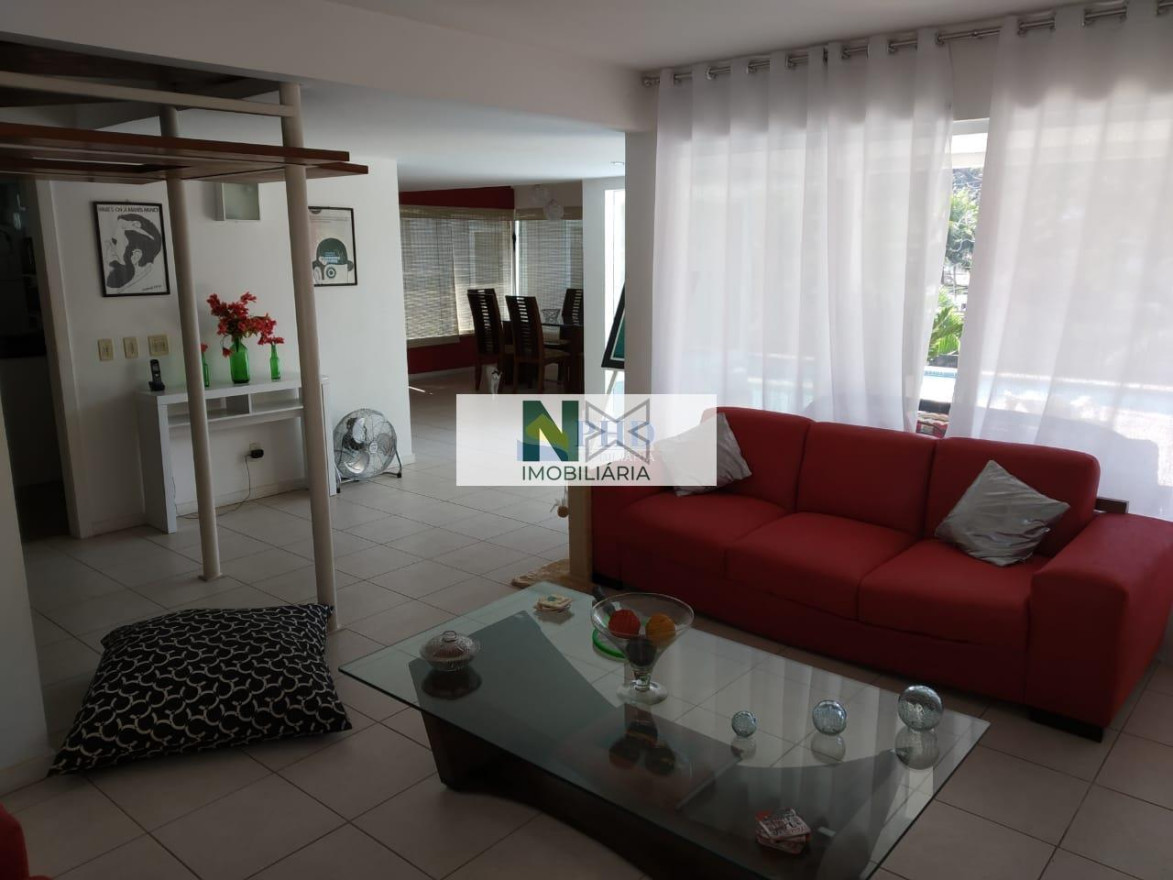 Casa 6 Quartos 320m² 