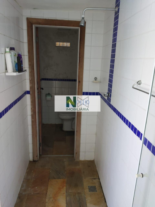 Casa 6 Quartos 320m² 