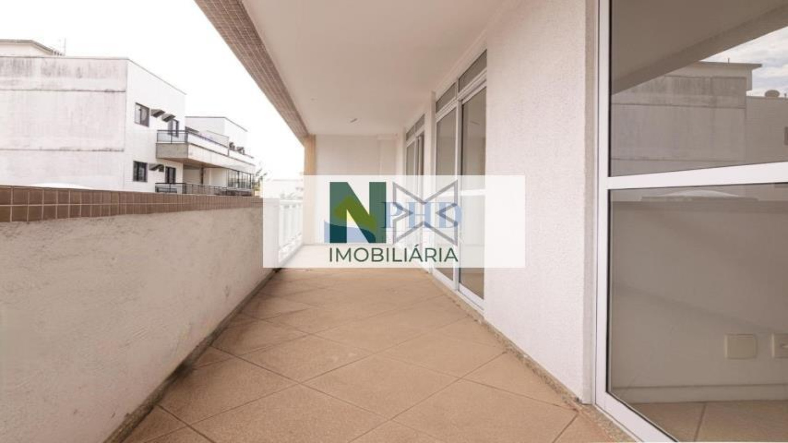 Apartamento 3 Quartos 93m² 