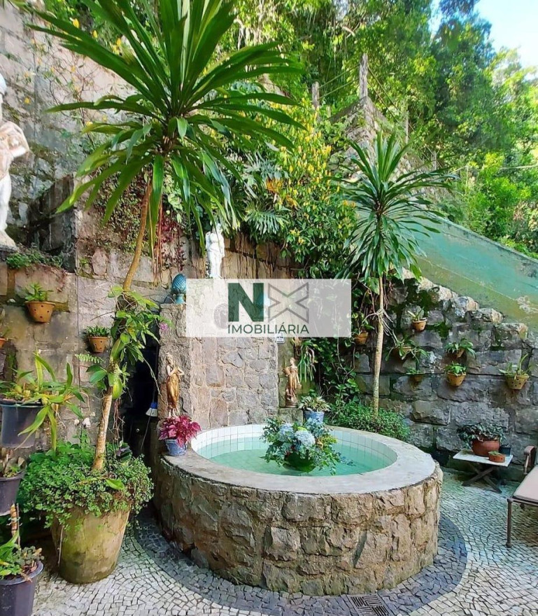 Casa 7 Quartos 585m² 