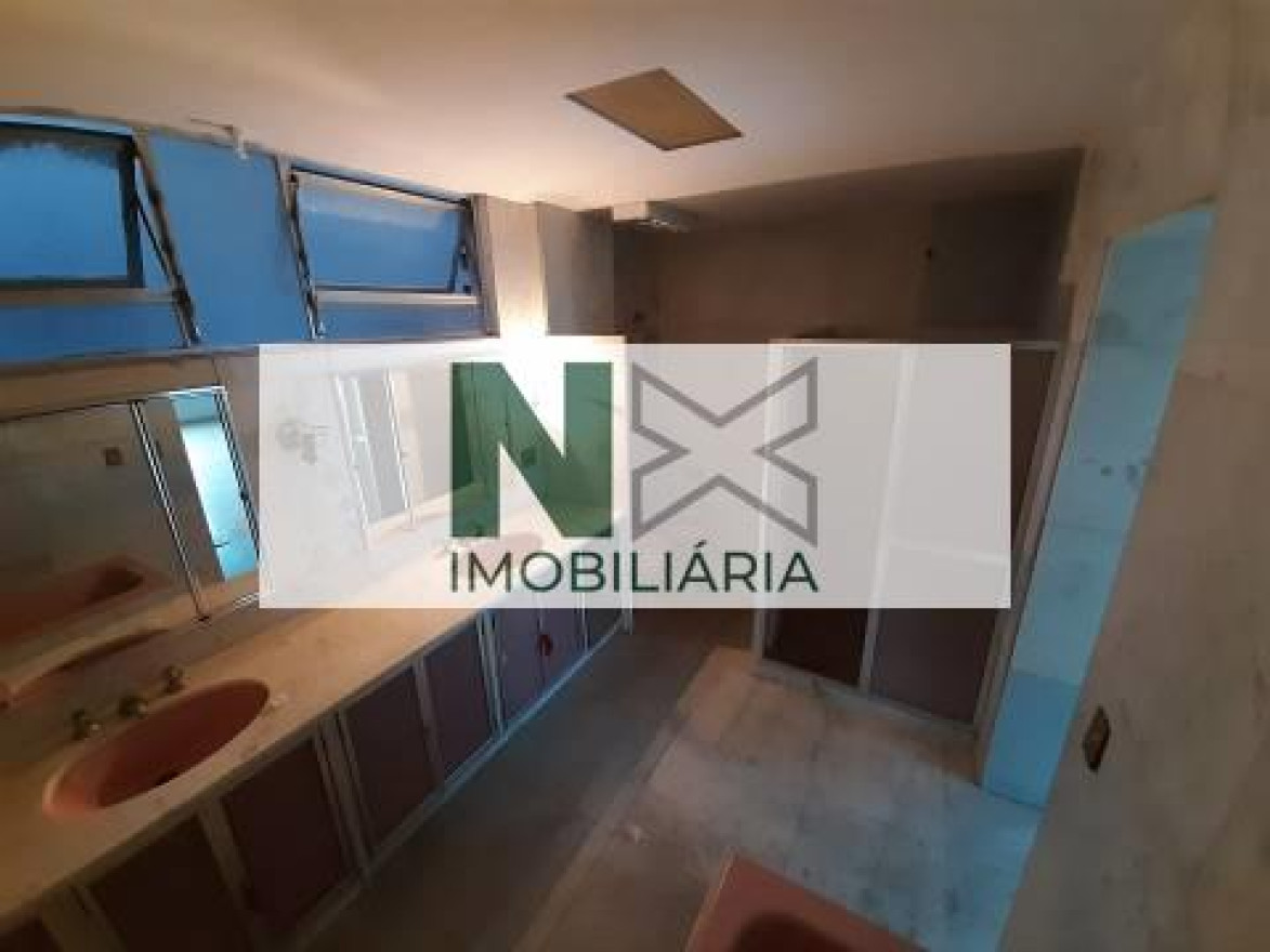 Apartamento 4 Quartos 378m² 