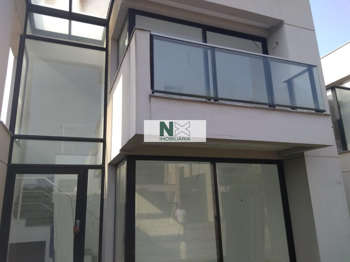 Casa 3 Quartos 226m² 