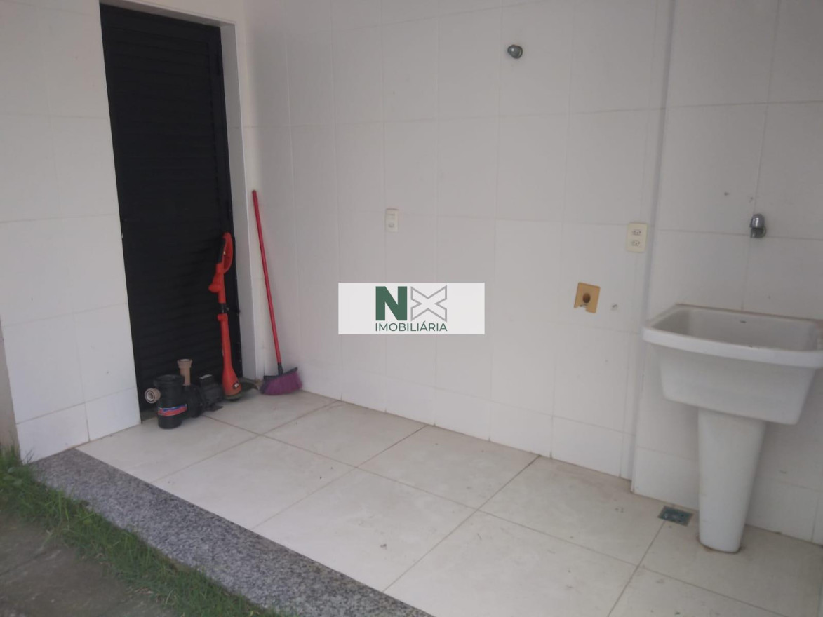 Casa 3 Quartos 226m² 