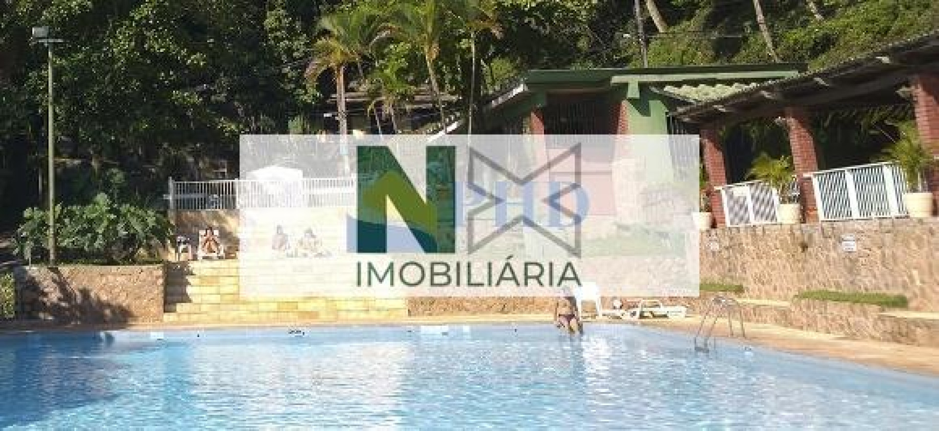 Casa 5 Quartos 200m² 