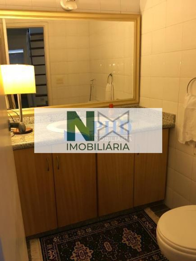 Casa 5 Quartos 200m² 