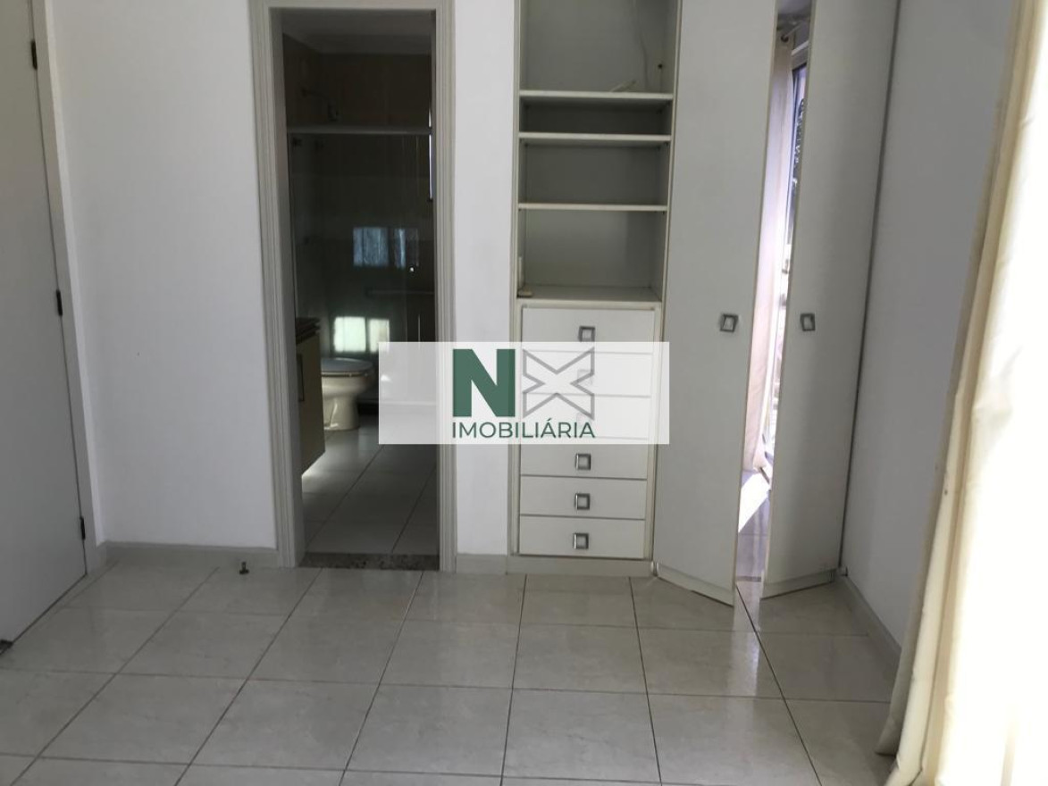 Casa 3 Quartos 180m² 