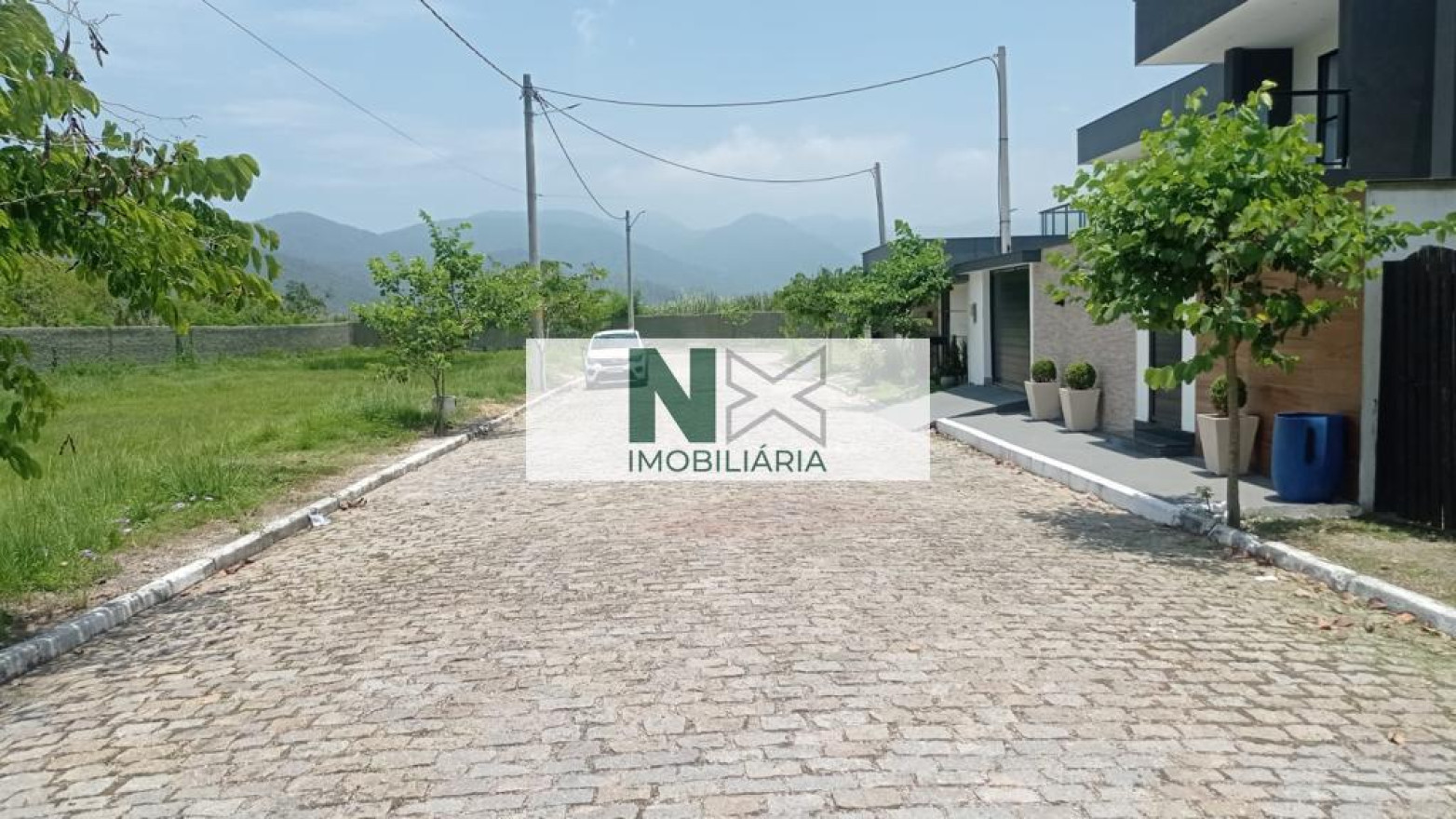 Terreno  240m² 