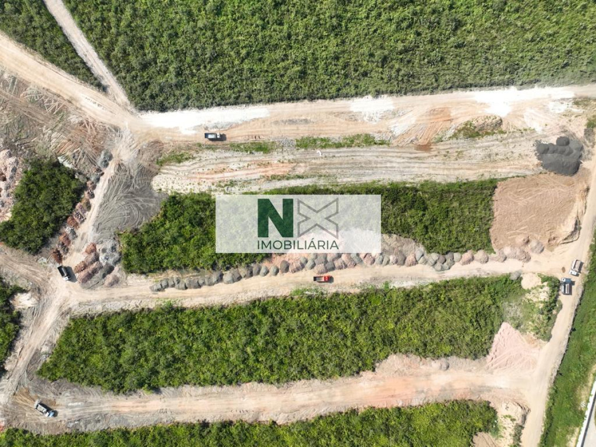 Terreno  180m² 