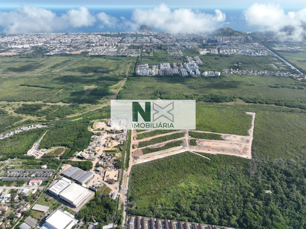 Terreno  180m² 