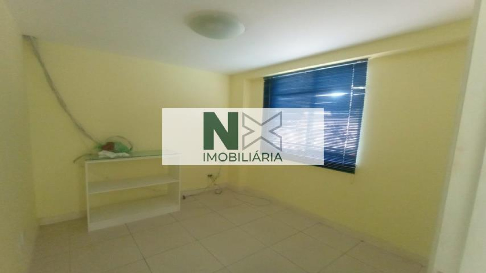 Casa 9 Quartos 200m² 