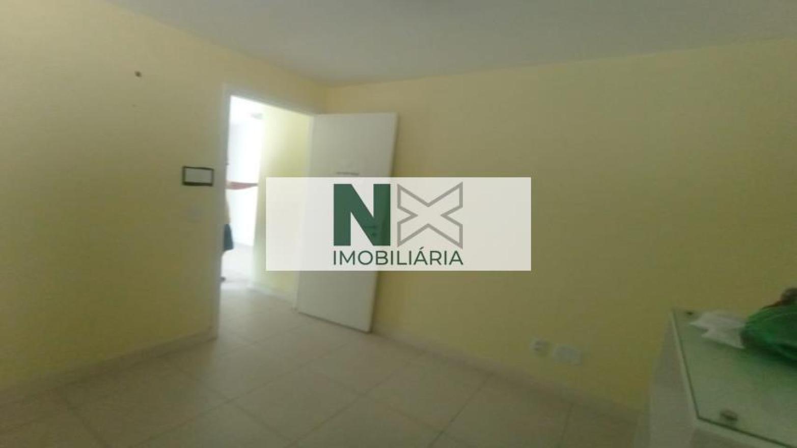 Casa 9 Quartos 200m² 