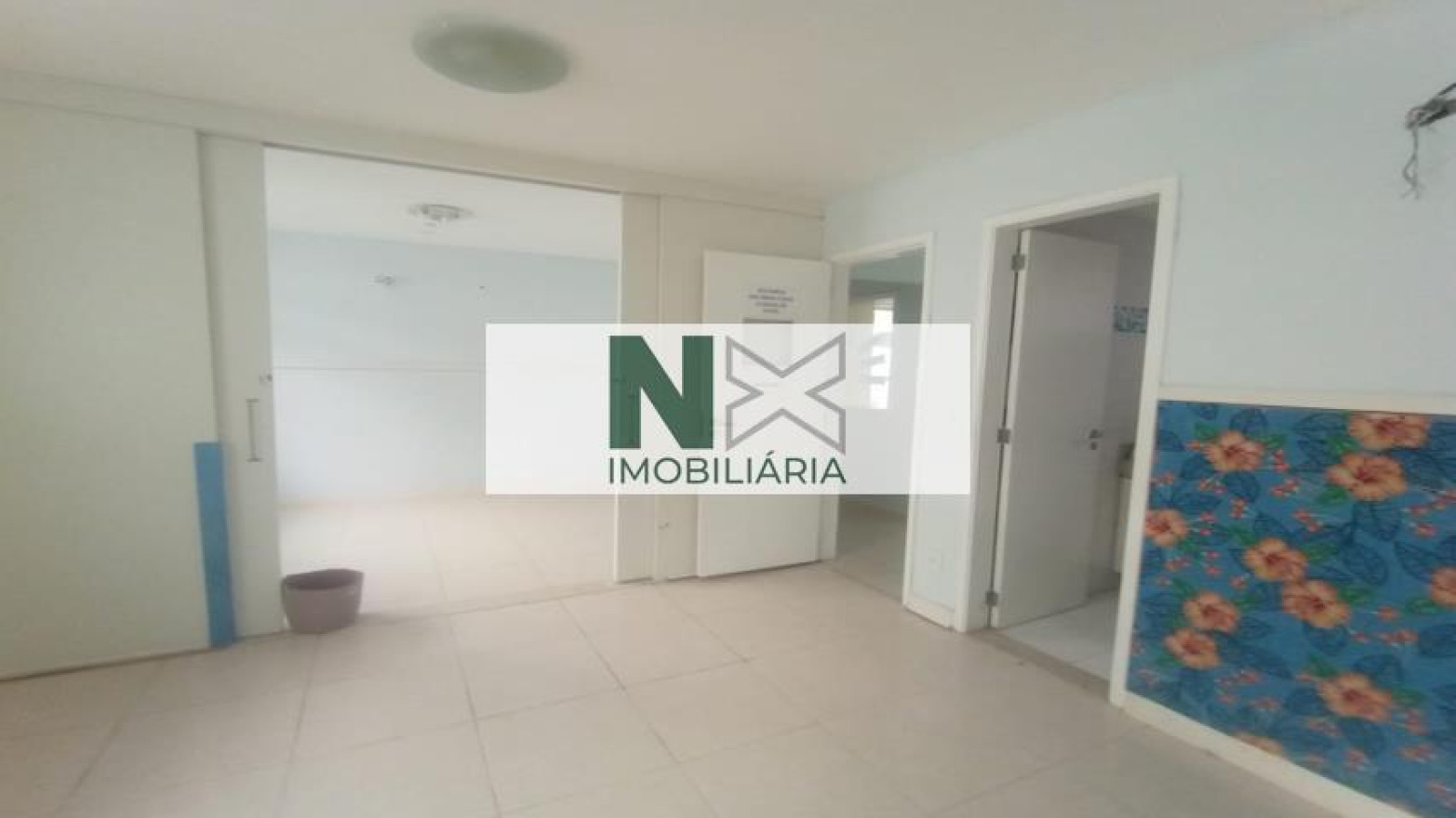 Casa 9 Quartos 200m² 